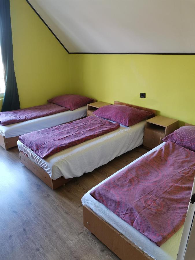 Roland Apartman Διαμέρισμα Balatonlelle Εξωτερικό φωτογραφία