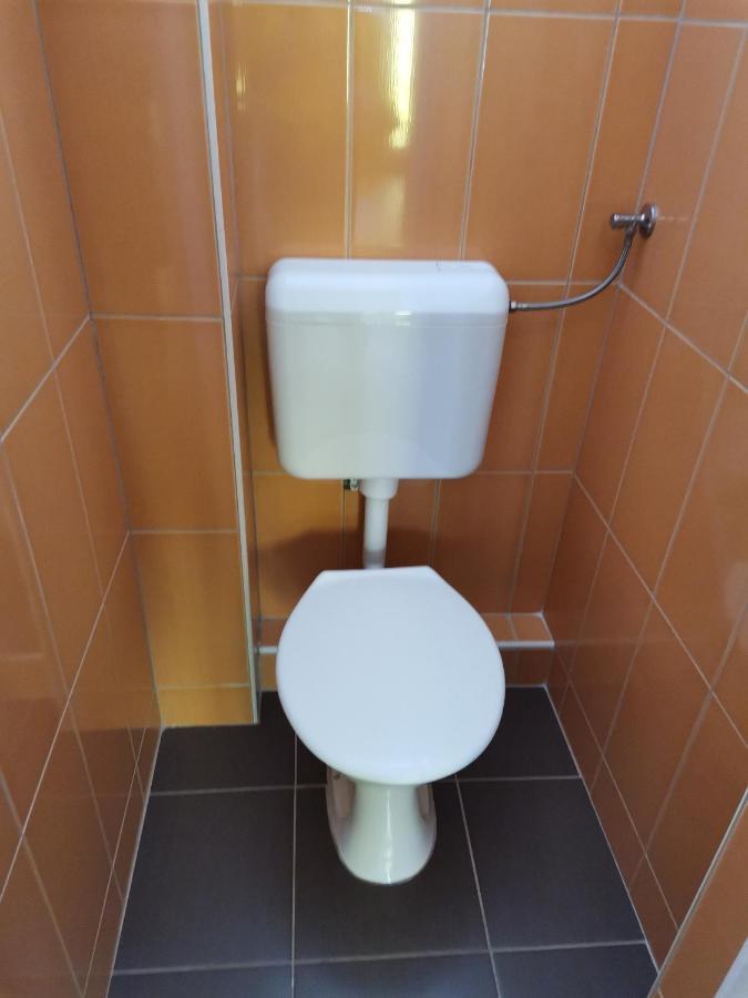 Roland Apartman Διαμέρισμα Balatonlelle Εξωτερικό φωτογραφία