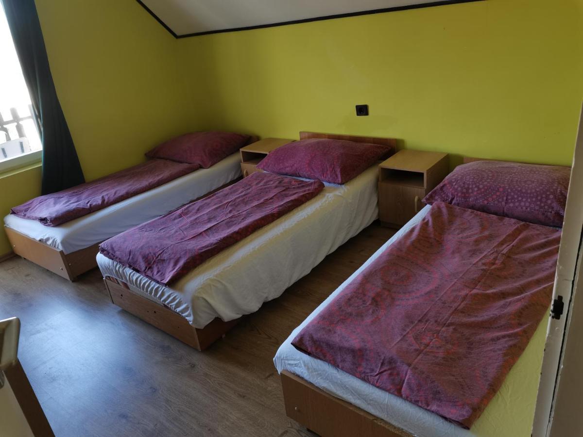 Roland Apartman Διαμέρισμα Balatonlelle Εξωτερικό φωτογραφία