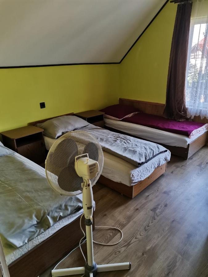 Roland Apartman Διαμέρισμα Balatonlelle Εξωτερικό φωτογραφία