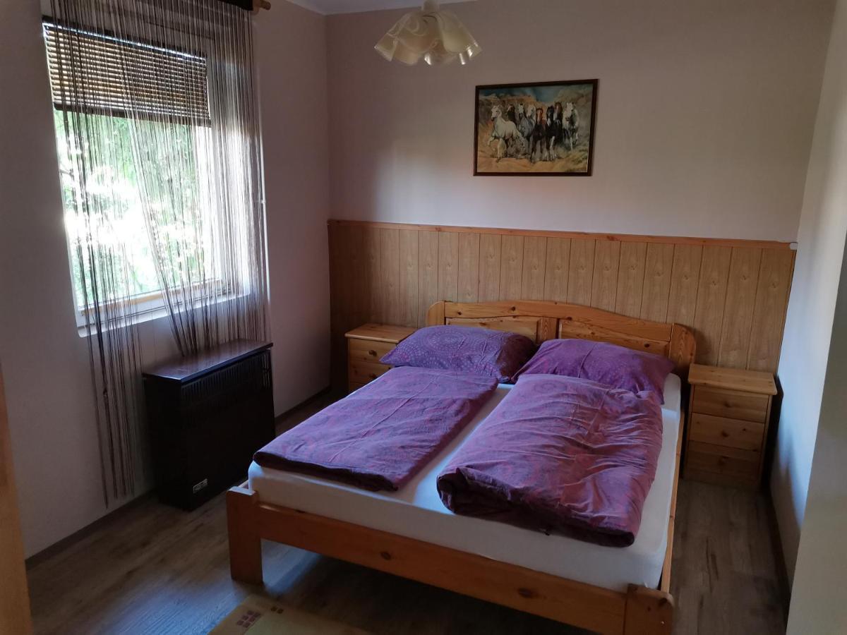 Roland Apartman Διαμέρισμα Balatonlelle Εξωτερικό φωτογραφία