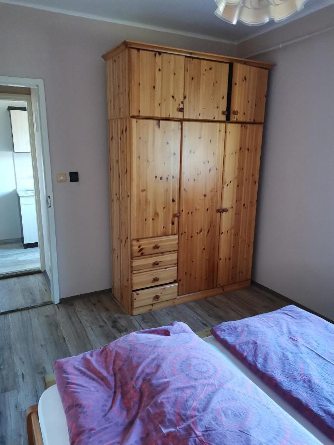 Roland Apartman Διαμέρισμα Balatonlelle Εξωτερικό φωτογραφία