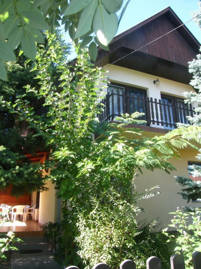 Roland Apartman Διαμέρισμα Balatonlelle Εξωτερικό φωτογραφία