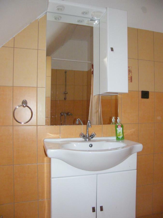Roland Apartman Διαμέρισμα Balatonlelle Εξωτερικό φωτογραφία
