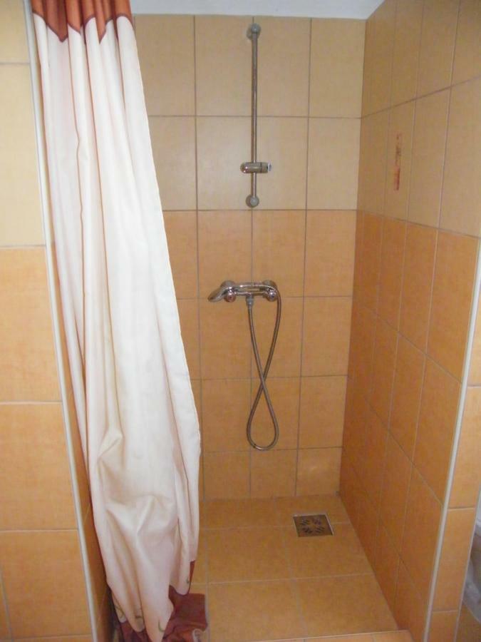 Roland Apartman Διαμέρισμα Balatonlelle Εξωτερικό φωτογραφία